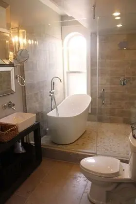 Classic Tek Kişilik Oda, 1 Büyük (Queen) Boy Yatak, Sigara İçilmez, Avlu Manzaralı