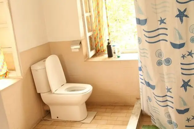 Comfort Üç Kişilik Oda, Balkon, Avlu