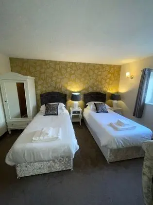 Superior Tek Büyük veya İki Ayrı Yataklı Oda, 1 Çift Kişilik veya 2 Tek Kişilik Yatak