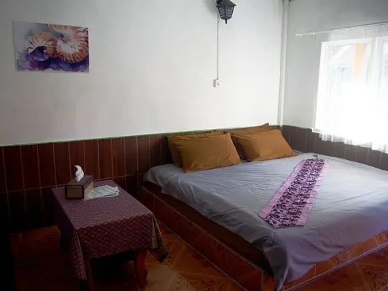 Budget Room