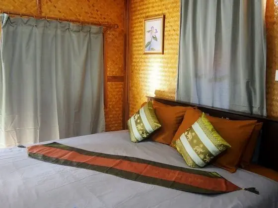 Standard Room with Garden View