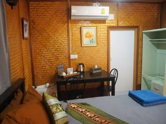 Standard Room with Garden View