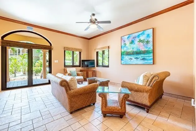Villa, 2 Yatak Odası, Havuz Manzaralı