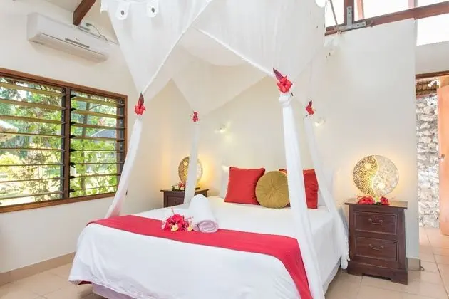 Deluxe Bungalov, Denize Sıfır (Beachfront Bliss Fare)