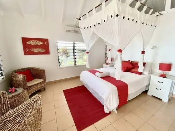 Deluxe Bungalov, Denize Sıfır (Beachfront Bliss Fare)