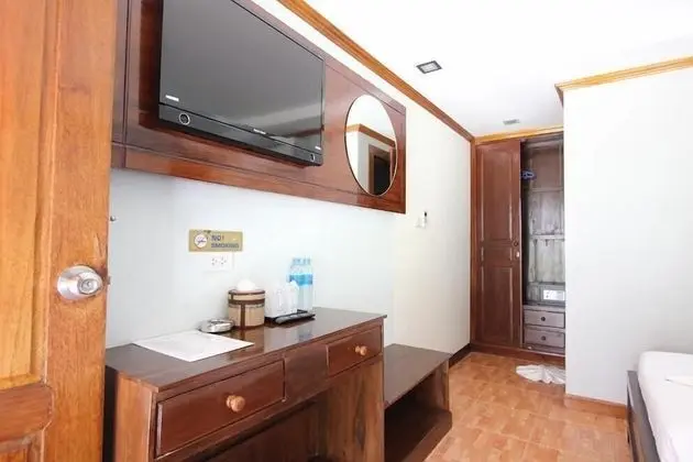 Bungalow Twin Bed