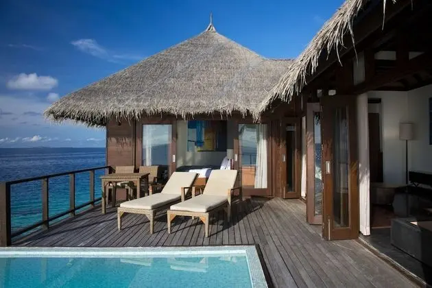 Villa (Escape Water Villa)