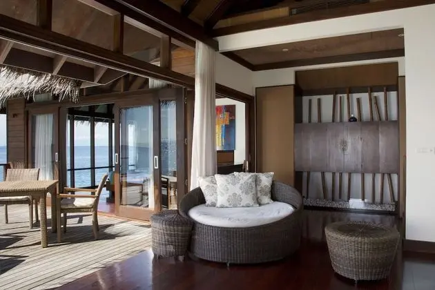 Villa (Escape Water Villa)