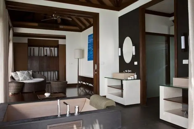 Villa (Escape Water Villa)