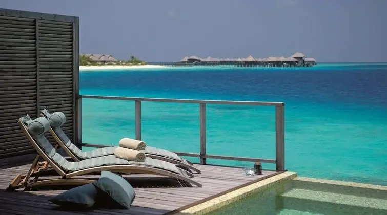 Villa (Water Villa)