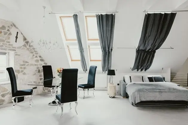 Deluxe Apart Daire, Teras