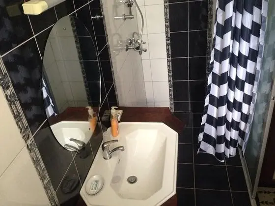 Standard Tek Büyük veya İki Ayrı Yataklı Oda