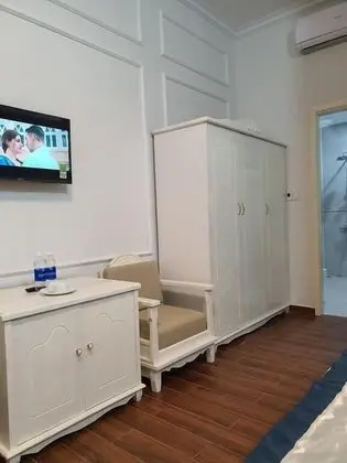 Tek Büyük Yataklı Oda, Havuz Manzaralı
