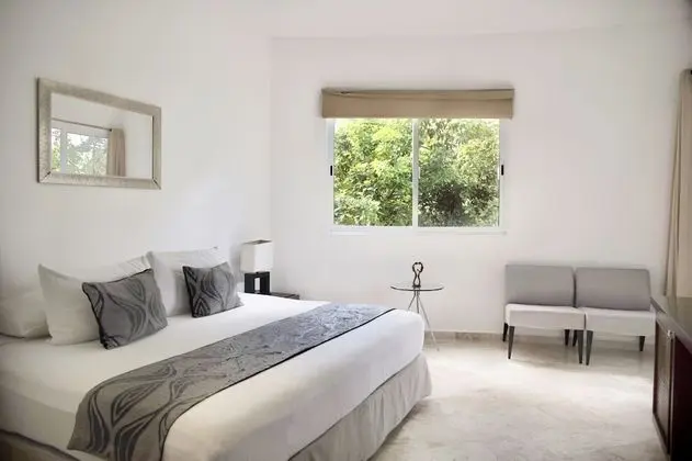 2 BEDROOM APTOS