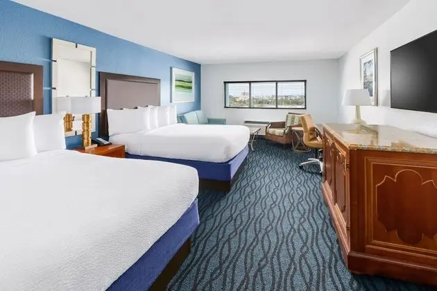 Two Beds Tower
