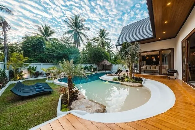 Luxury Villa, 4 Yatak Odası, Havuz Manzaralı, Havuz Kenarı