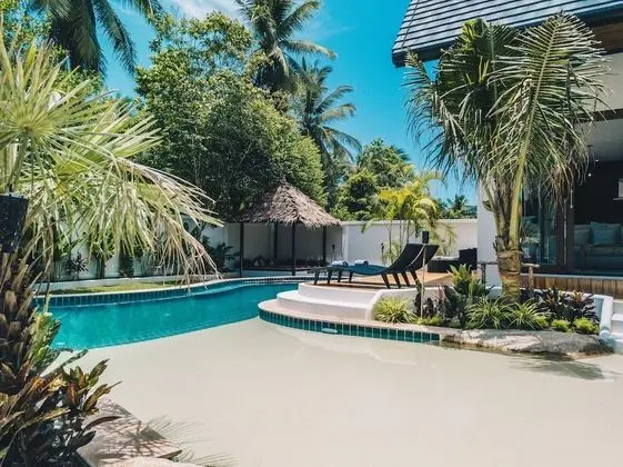 Luxury Villa, 4 Yatak Odası, Havuz Manzaralı, Havuz Kenarı