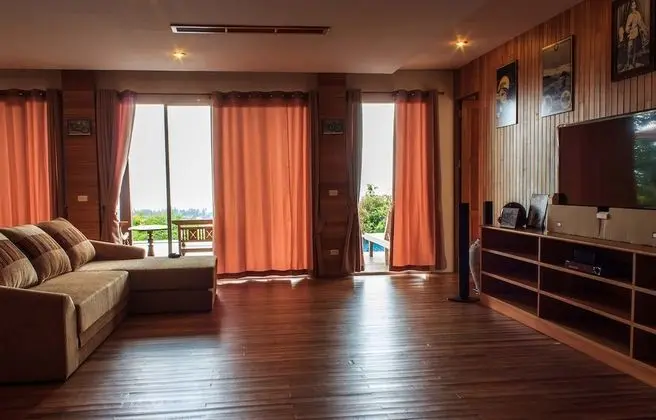 4 bedroom Private Pool Villa