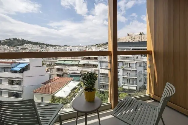 Tek Büyük Yataklı Oda (Acropolis View)