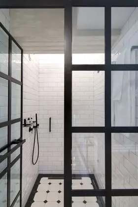 Tek Büyük Yataklı Oda, Balkon (Peer)