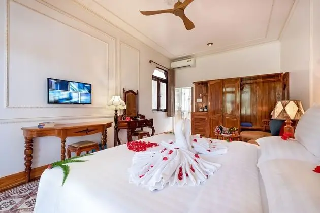 Deluxe Oda, Kısmi Deniz Manzaralı (5 Meters From The Beach)