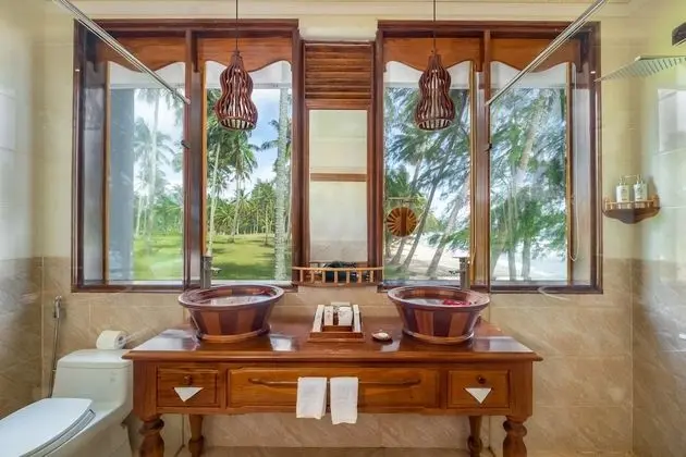 Deluxe Oda, Kısmi Deniz Manzaralı (5 Meters From The Beach)