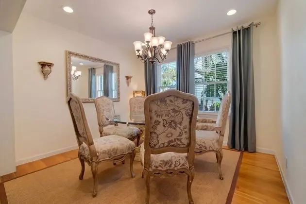 Ev (Coco Plum Cottage Vacation Rental of )
