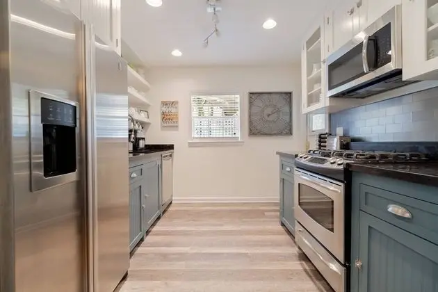 Ev (Coco Plum Cottage Vacation Rental of )