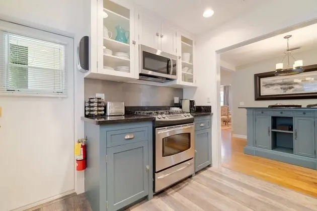 Ev (Coco Plum Cottage Vacation Rental of )