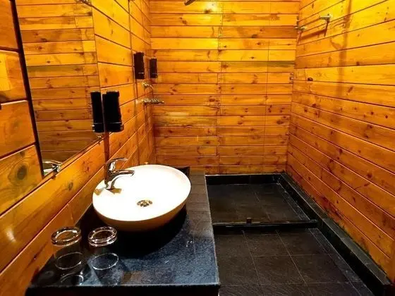 Superior Kır Evi
