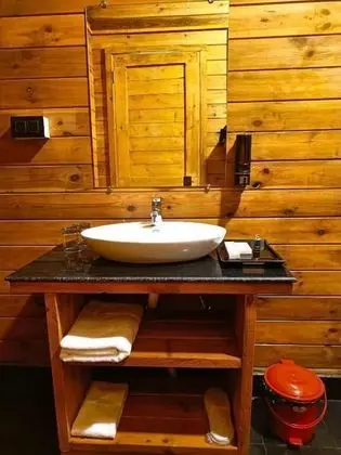 Superior Kır Evi