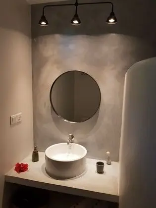 Deluxe Tek Büyük veya İki Ayrı Yataklı Oda, 1 Yatak Odası, Balkon, Bahçeli