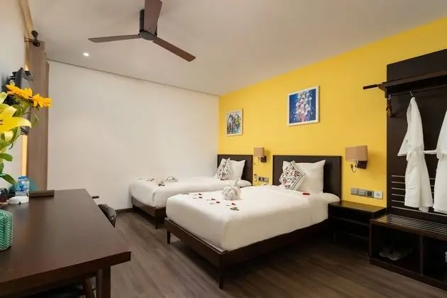 Deluxe Tek Büyük Yataklı Oda, Balkon