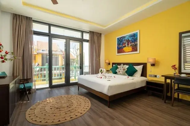 Grand Tek Büyük Yataklı Oda, Balkon, Havuz Manzaralı