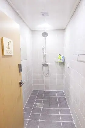 Tek Büyük Yataklı Oda, Özel Banyo