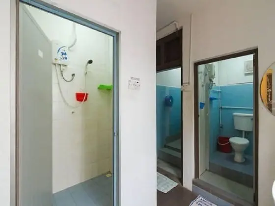 Family Oda (4 Persons, Shared Bathroom)