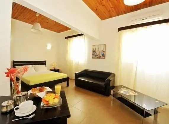 Premium Süit, 1 Yatak Odası, Özel Banyo, Zemin Kat