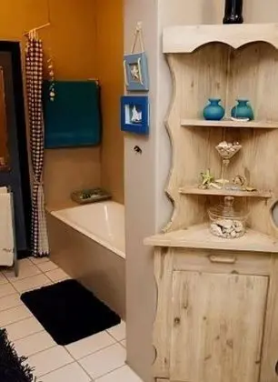 Oda, 1 Büyük (Queen) Boy Yatak