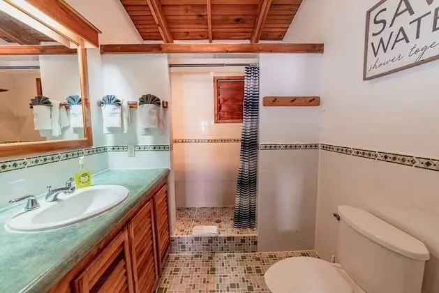 Paya Suite - Premium Studio, 1 King Bed, Oceanview, 2nd Floor Unit