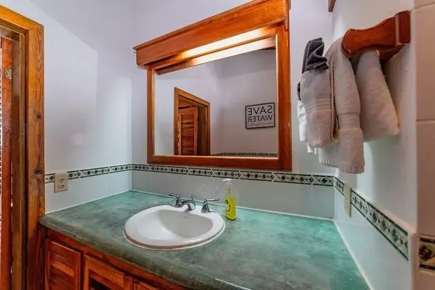 Paya Suite - Premium Studio, 1 King Bed, Oceanview, 2nd Floor Unit