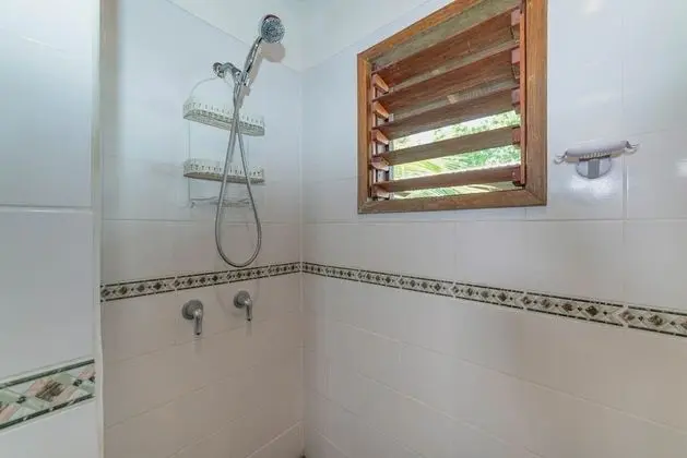 Politilly Suite - Premium Studio, 1 King Bed, Oceanview, 2nd Floor Unit