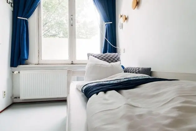 Deluxe Üç Kişilik Oda (2)