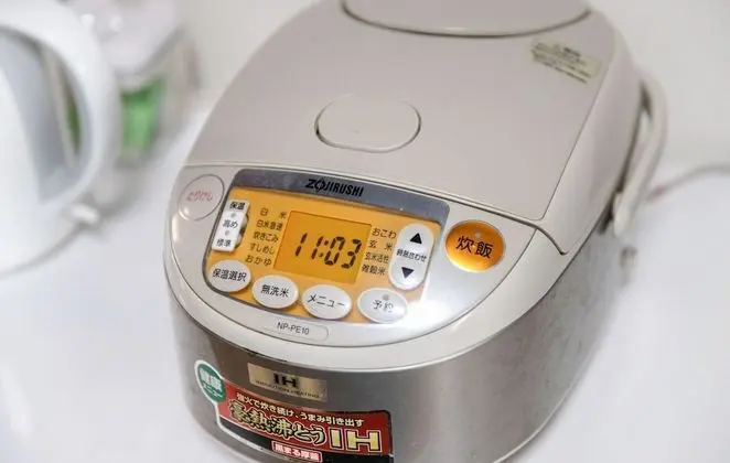 Standard Oda (1F)