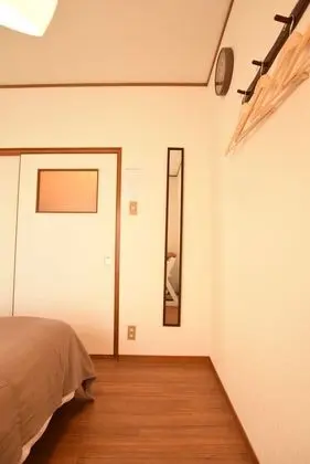 Ev (Private Vacation)