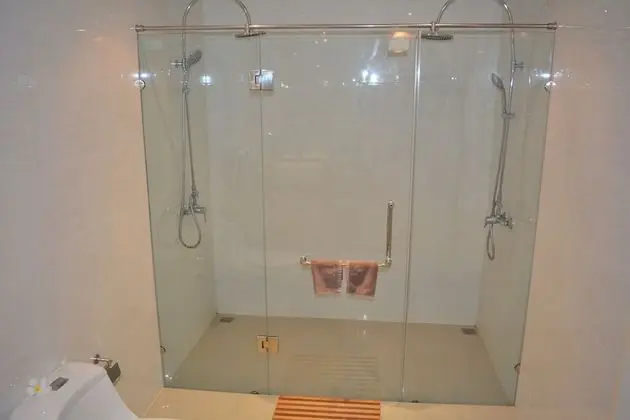 2-Bedroom Apartment (Not Included Electricity)