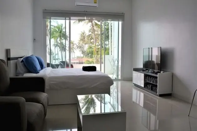 1-Bedroom Studio (Not Included Electricity)