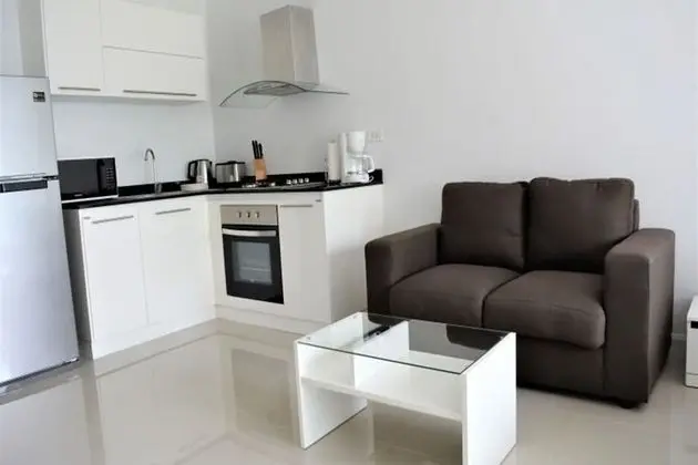 1-Bedroom Studio (Not Included Electricity)