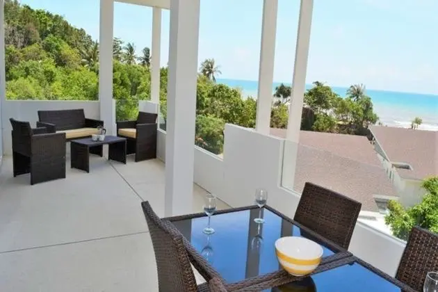 2 Bedroom (Not Included Electricity)