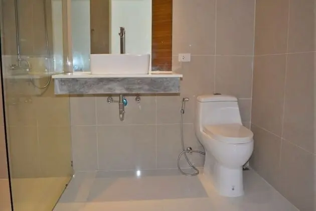 2 Bedroom (Not Included Electricity)