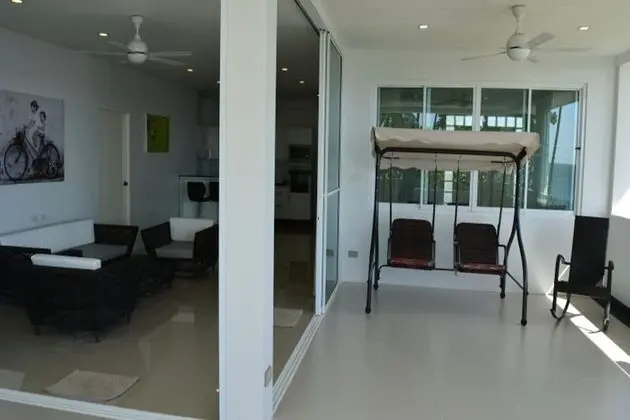 2-Bedroom Apartment (Not Included Electricity)